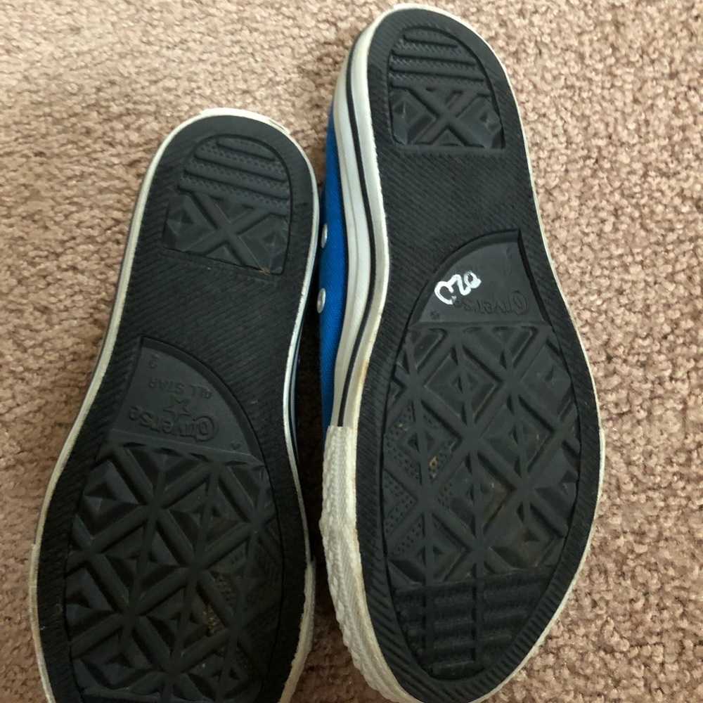 Converse shoe - Picture 4 of 5